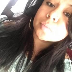 Meet your Posher, Daniela